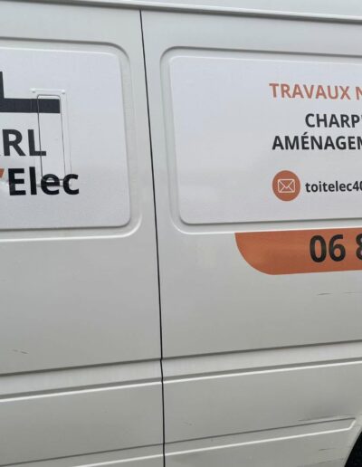 Chantier réalisé par l’équipe TOIT’ELEC Réalisation de travaux par TOIT’ELEC
